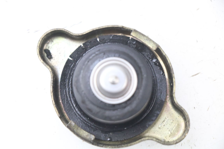 photo de RADIATOR CAP HONDA CBR 919 RR FIREBLADE 900 (1998 - 1999)