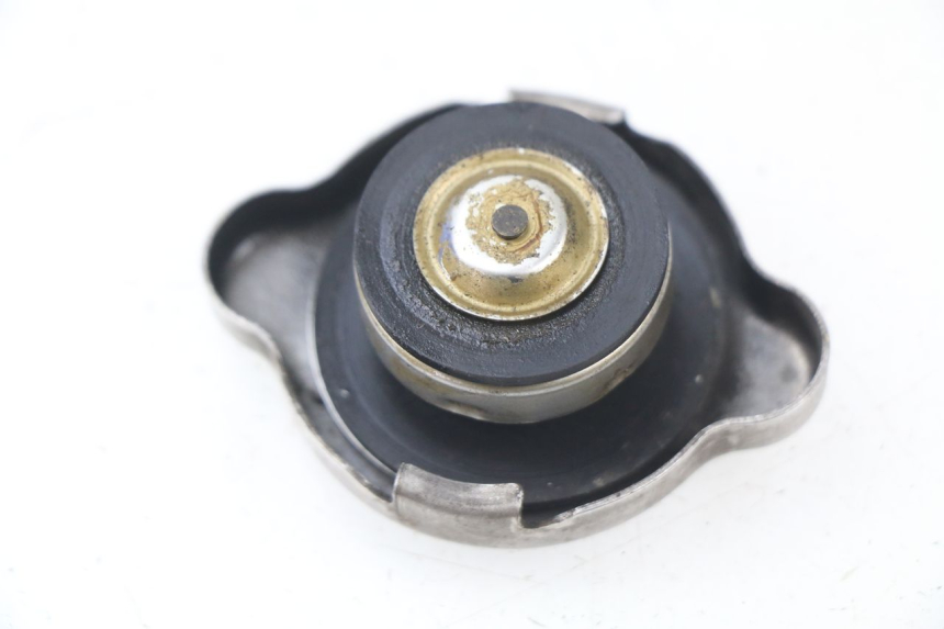 photo de RADIATOR CAP HONDA FES PANTHEON 125 (2003 - 2007)