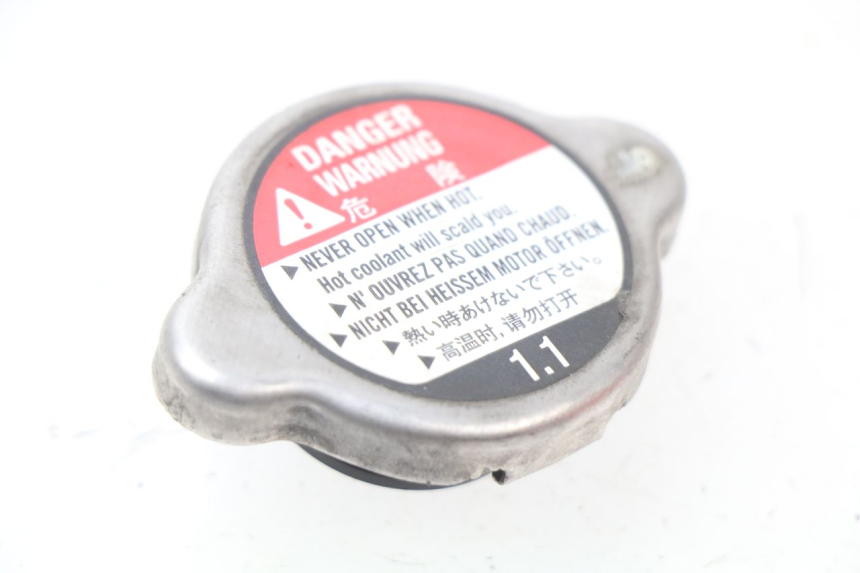 photo de RADIATOR CAP HONDA FES PANTHEON 125 (2003 - 2007)