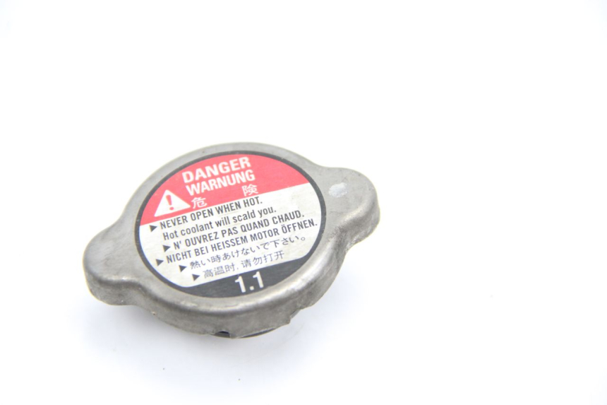 photo de RADIATOR CAP HONDA FES PANTHEON 125 (2003 - 2007)