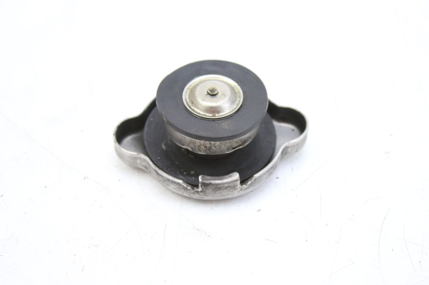 photo de RADIATOR CAP HONDA FES PANTHEON 125 (2003 - 2007)