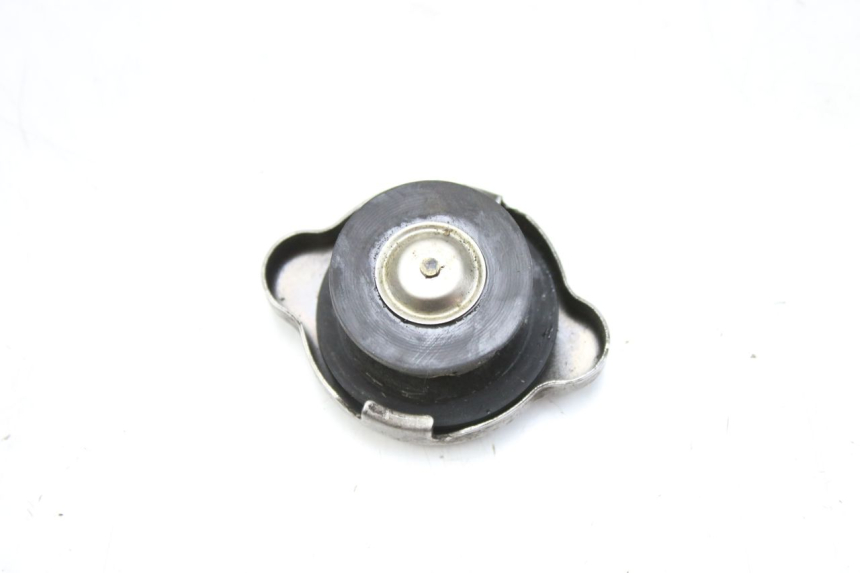 photo de RADIATOR CAP HONDA FES PANTHEON 125 (2003 - 2007)