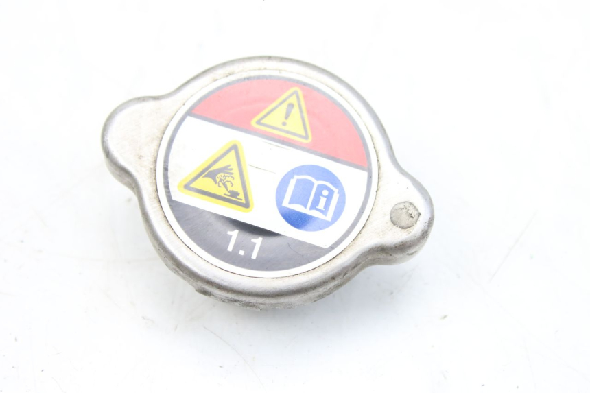 photo de RADIATOR CAP HONDA FES S-WING SWING ABS 125 (2007 - 2015)