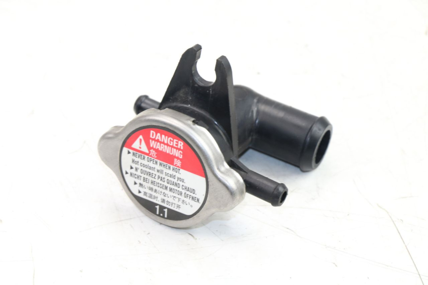 photo de RADIATOR CAP HONDA FJS SILVER WING SILVERWING 400 (2005 - 2008)