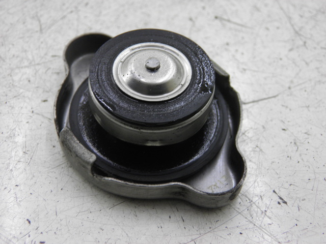 photo de RADIATOR CAP HONDA NHX LEAD 110 (2008 - 2010)