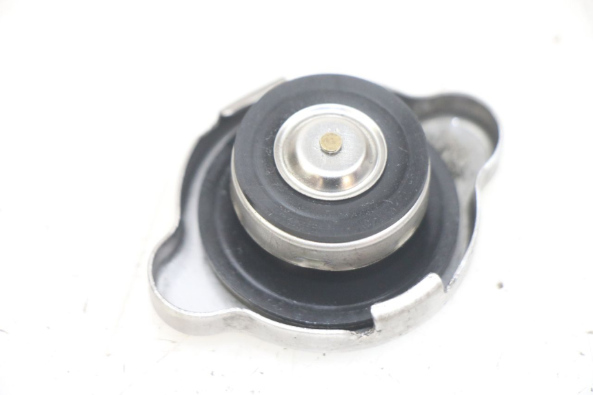 photo de RADIATOR CAP HONDA PCX (JF28) 125 (2009 - 2011)