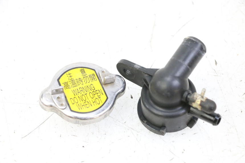 photo de RADIATOR CAP SYM JOYMAX 125 (2010 - 2017)