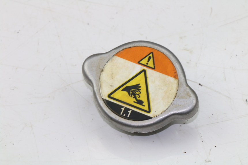 photo de RADIATOR CAP KAWASAKI KVF EPS 4X4 BRUTE FORCE 750 (2012 - 2017)