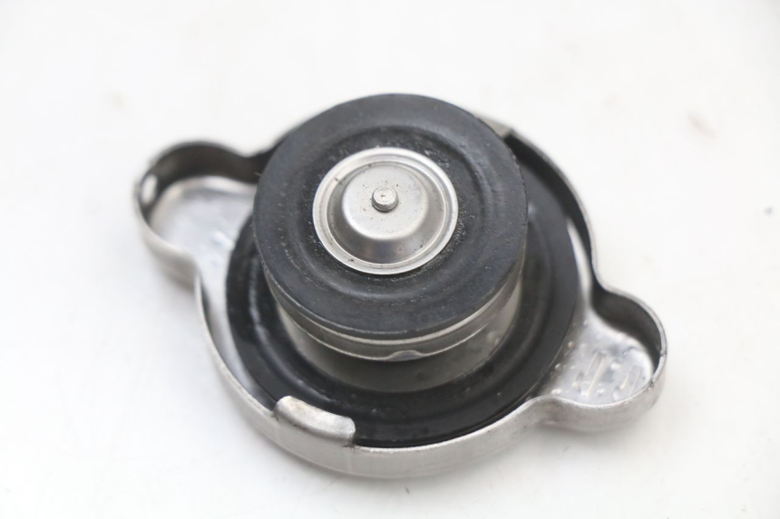 photo de RADIATOR CAP KAWASAKI NINJA 400 (2018 - 2023)
