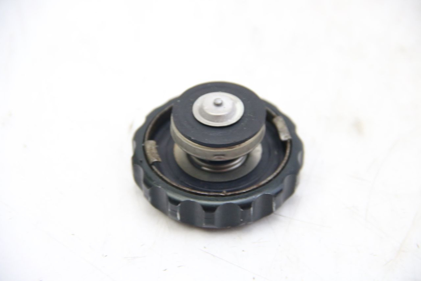 photo de RADIATOR CAP KAWASAKI ZX-6R ZX6R 600 (1995 - 1997)