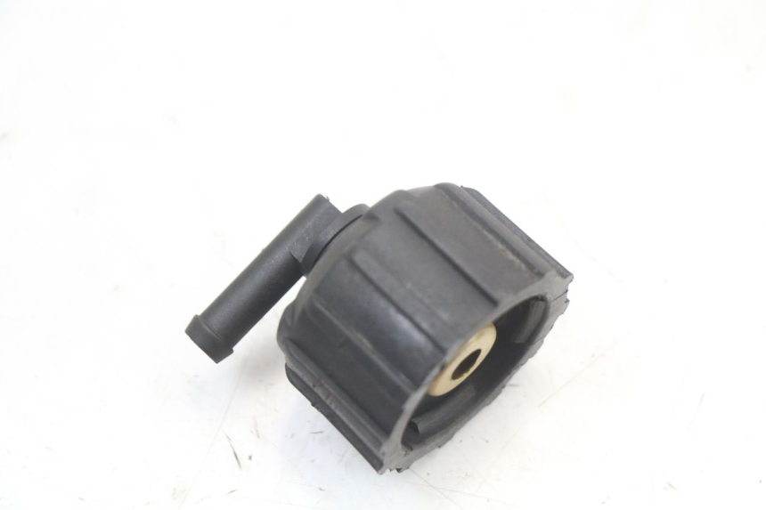 photo de RADIATOR CAP RIEJU MRT 50 (2018 - 2021)