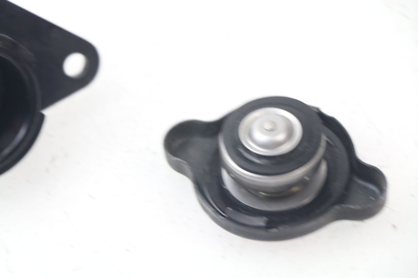 photo de RADIATOR CAP SUZUKI AN BURGMAN 400 (2006 - 2010)