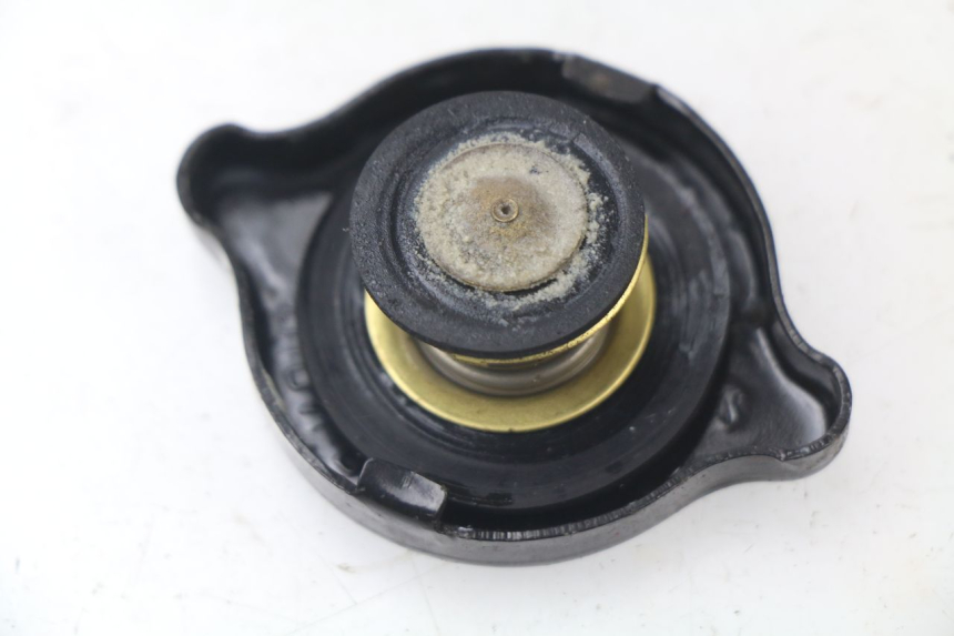 photo de RADIATOR CAP SUZUKI BURGMAN 125 (2007 - 2014)