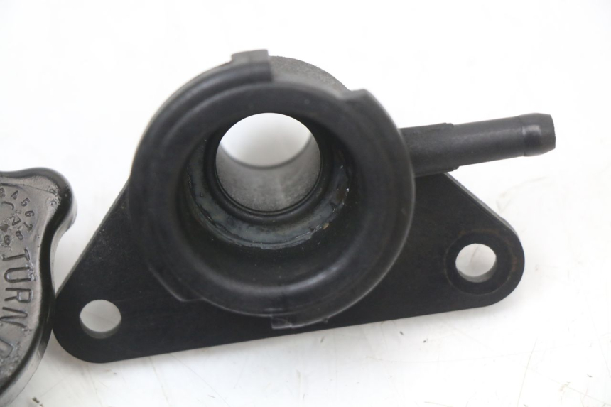 photo de RADIATOR CAP SUZUKI BURGMAN 125 (2007 - 2014)