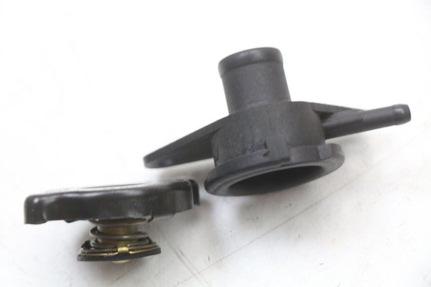 photo de RADIATOR CAP SUZUKI BURGMAN 125 (2007 - 2014)