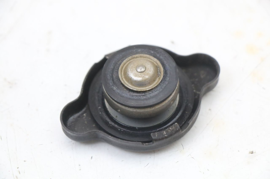 photo de RADIATOR CAP SUZUKI SV S 650 (1999 - 2002)