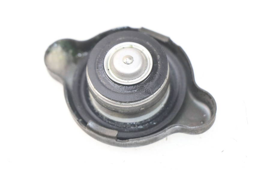 photo de RADIATOR CAP SUZUKI UC EPICURO 125 (1999 - 2003)