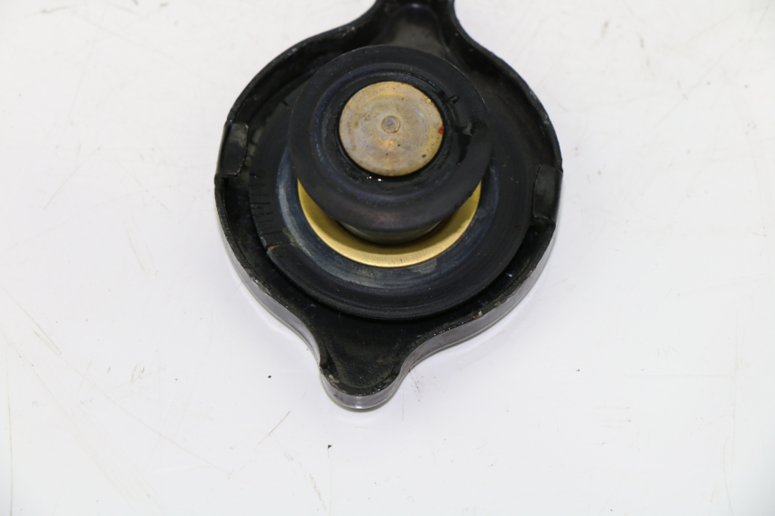 photo de RADIATOR CAP SUZUKI UH BURGMAN 125 (2002 - 2006)