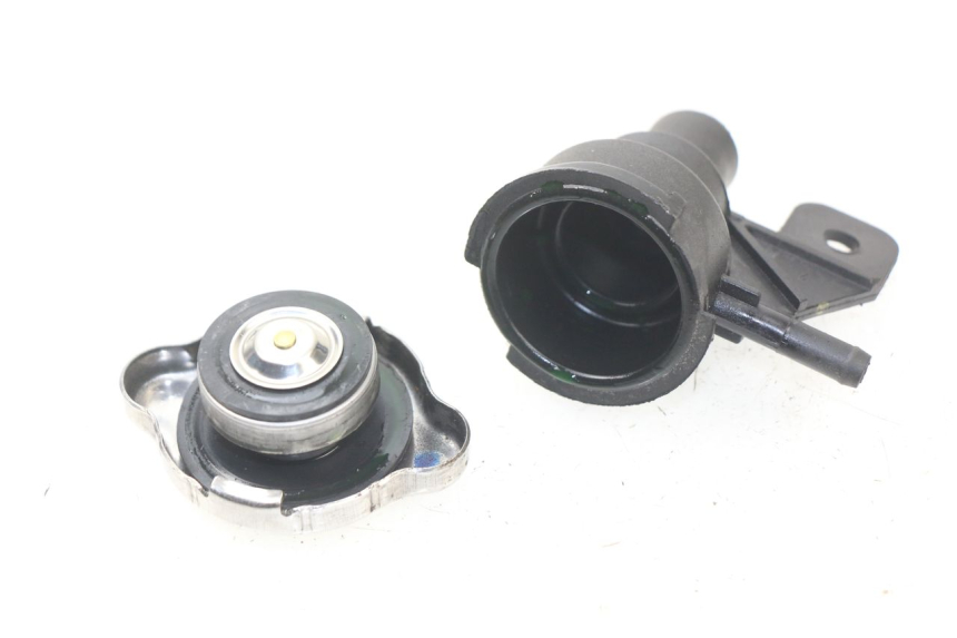 photo de RADIATOR CAP KYMCO X-CITING XCITING 400 (2014 - 2018)