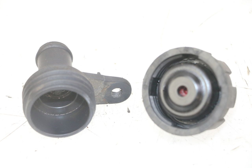 photo de RADIATOR CAP YAMAHA X-MAX XMAX 125 (2010 - 2014)
