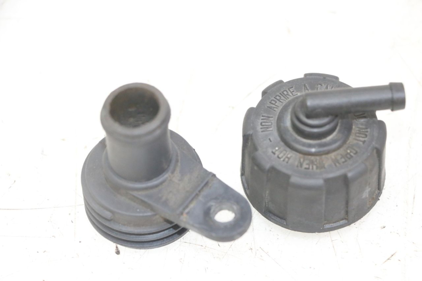 photo de RADIATOR CAP YAMAHA X-MAX XMAX 125 (2010 - 2014)