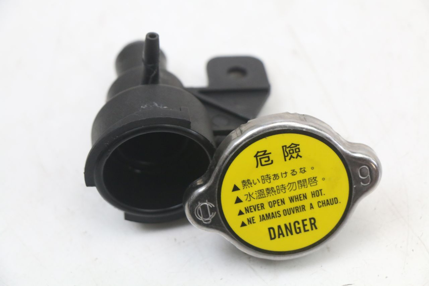 photo de RADIATOR CAP KYMCO XCITING 250 (2006 - 2009)