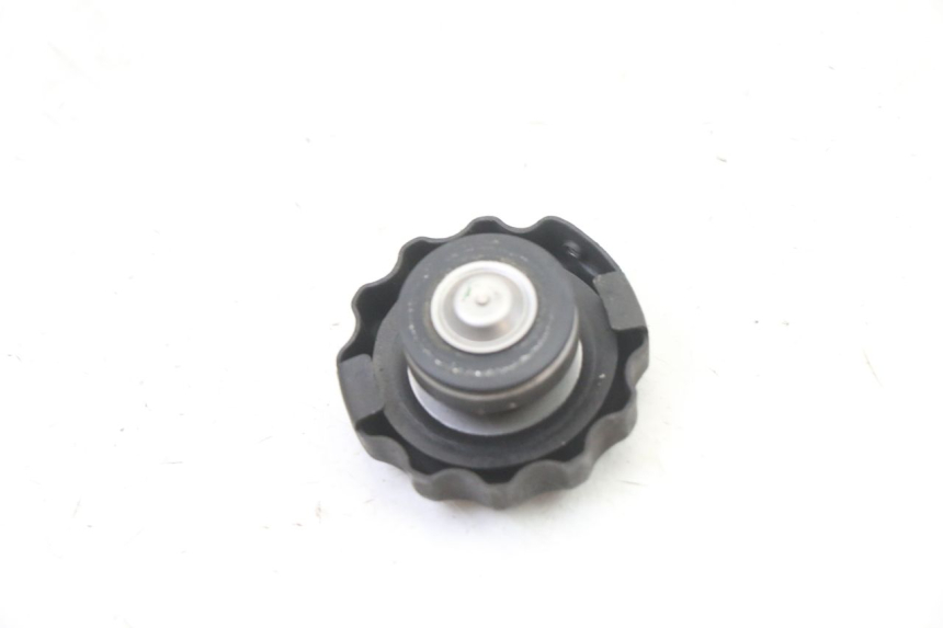 photo de RADIATOR CAP HONDA XLV VARADERO 125 (2000 - 2006)