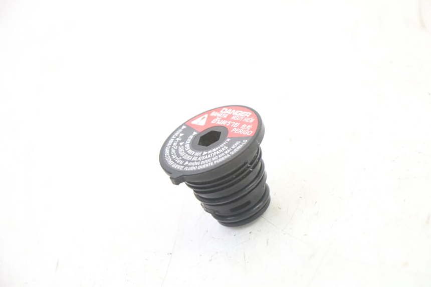 photo de RADIATOR CAP YAMAHA XMAX X-MAX 125 (2021 - 2025)