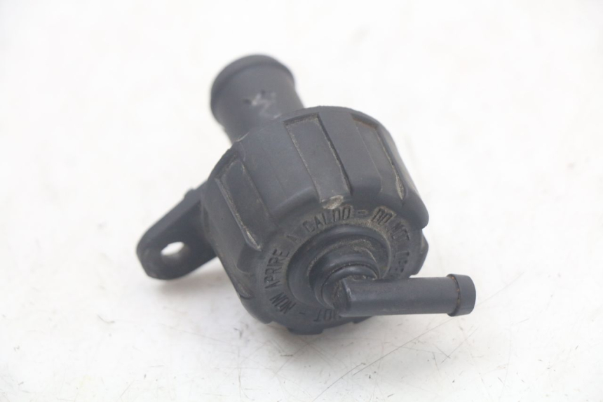 photo de RADIATOR CAP YAMAHA XMAX X-MAX 125 (2006 - 2009)