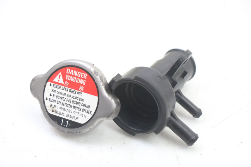 photo de RADIATOR CAP YAMAHA YP T-MAX TMAX 530 (2017 - 2020)
