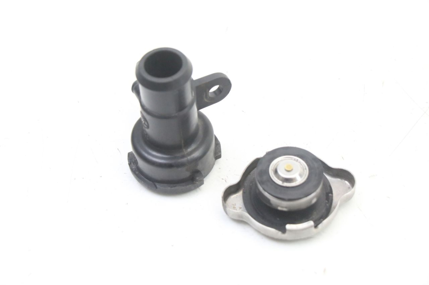 photo de RADIATOR CAP YAMAHA YP T-MAX TMAX 530 (2017 - 2020)