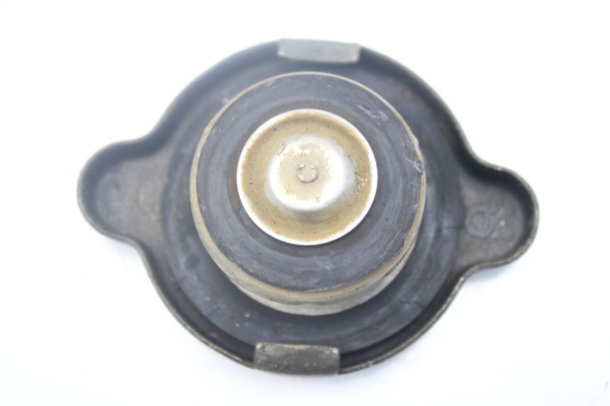 photo de RADIATOR CAP YAMAHA YZ 80 (1982 - 1983)