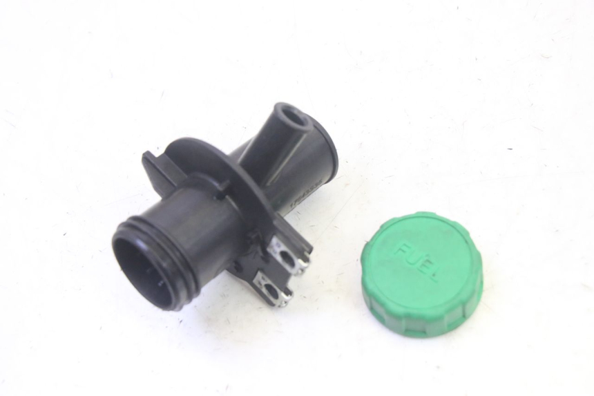 photo de FUEL TANK CAP QUADRO 4 4D 350 (2015 - 2018)