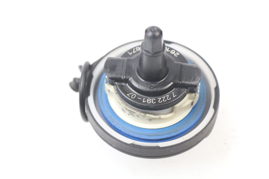 photo de FUEL TANK CAP BMW C SPORT 650 (2015 - 2021)