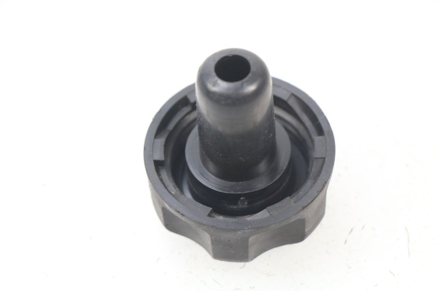 photo de FUEL TANK CAP MBK BOOSTER SPIRIT 50 (2004 - 2017)