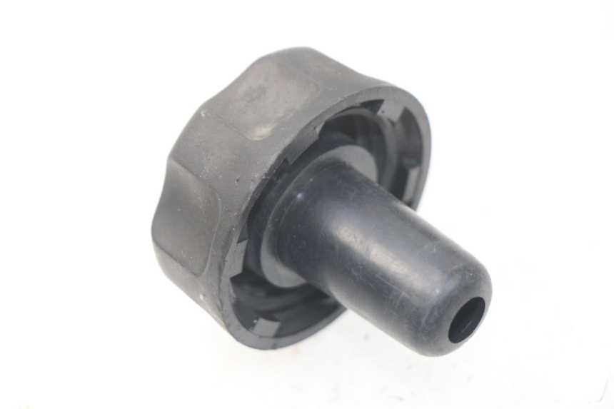 photo de FUEL TANK CAP MBK BOOSTER SPIRIT NAKED 50 (2004 - 2017)