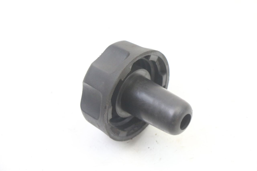 photo de FUEL TANK CAP MBK BOOSTER SPIRIT NAKED 50 (2004 - 2017)