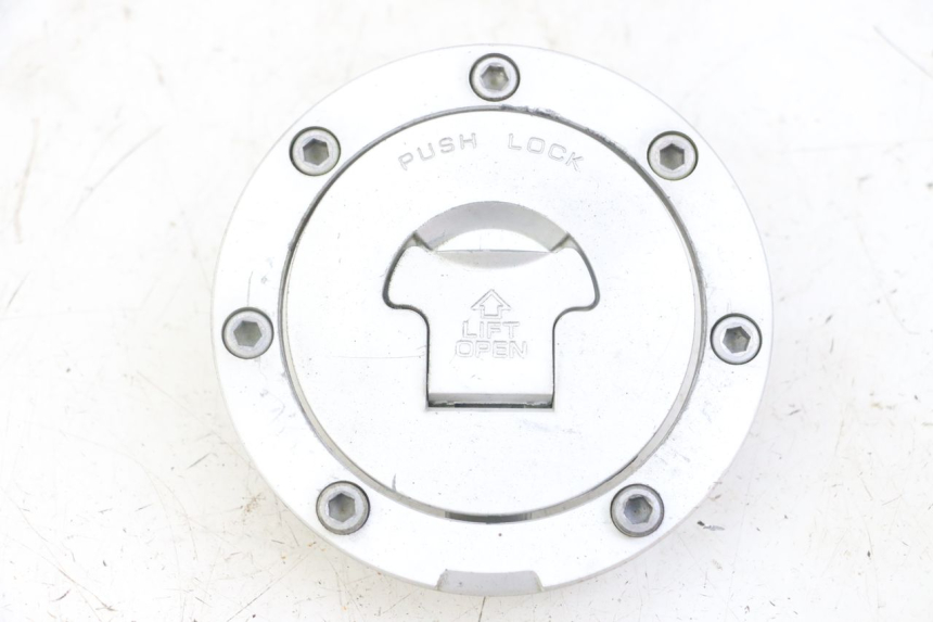 photo de FUEL TANK CAP HONDA CBF 500 (2004 - 2007)