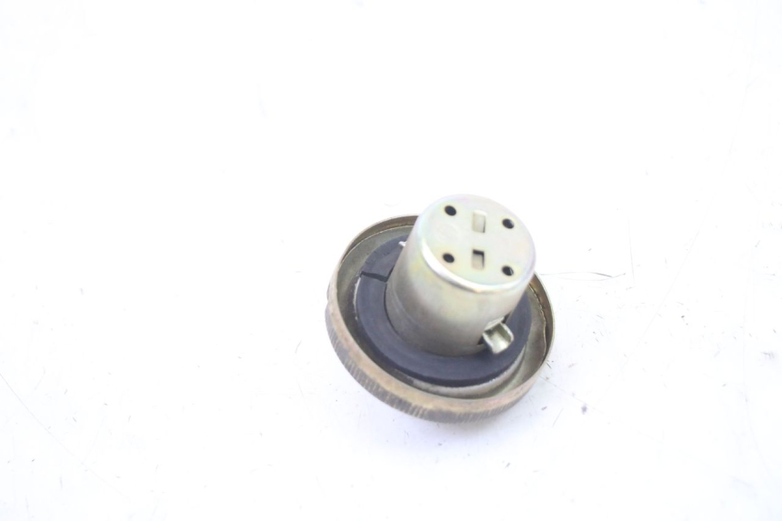 photo de FUEL TANK CAP SYM FIDDLE 2 50 (2008 - 2013)