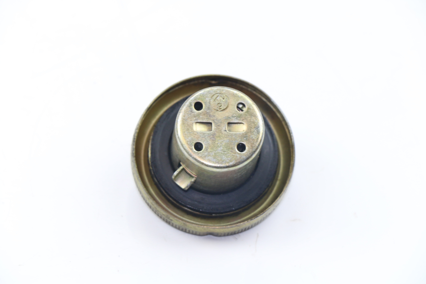 photo de FUEL TANK CAP SYM FIDDLE 125 (2008 - 2010)