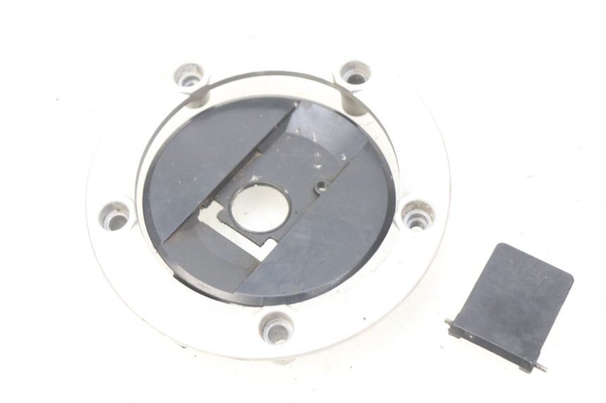 photo de FUEL TANK CAP SUZUKI GSX-R GSXR 750 (2011 - 2016)