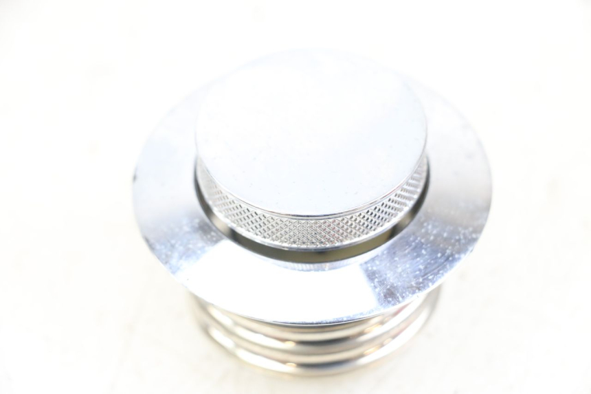 photo de FUEL TANK CAP HARLEY DAVIDSON SPORTSTER XL CUSTOM 1200 (2003 - 2004)