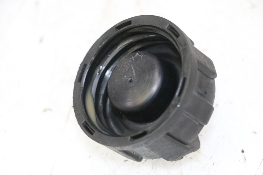 photo de FUEL TANK CAP DAELIM HISTORY 125 (2001 - 2002)