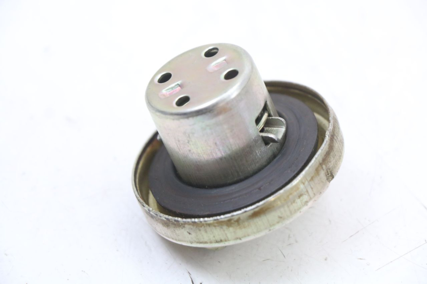 photo de FUEL TANK CAP JONWAY AZTRAL 125 (2008 - 2017)