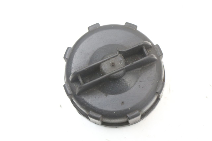 photo de FUEL TANK CAP KEEWAY HURRICANE 50 (2006 - 2019)