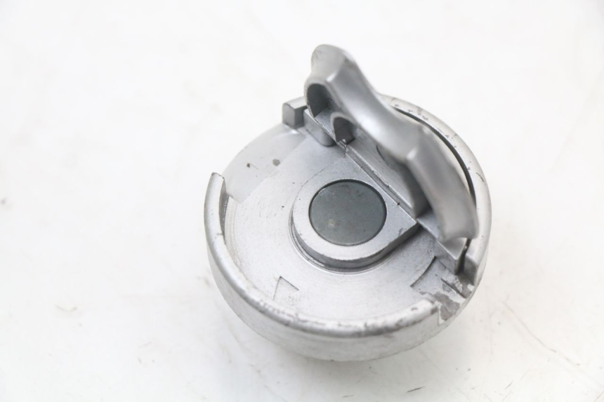 photo de FUEL TANK CAP KYMCO AGILITY 4T 50 (2018 - 2022)