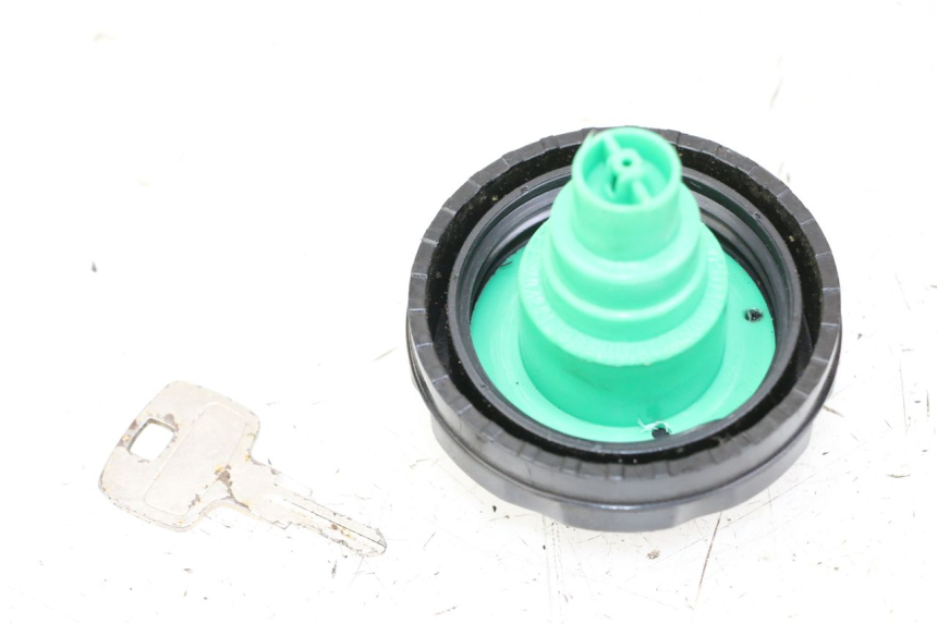 photo de FUEL TANK CAP PEUGEOT LUDIX 50 (2008 - 2017)