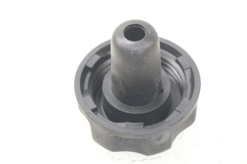 photo de FUEL TANK CAP MBK BOOSTER SPIRIT 50 (2004 - 2017)