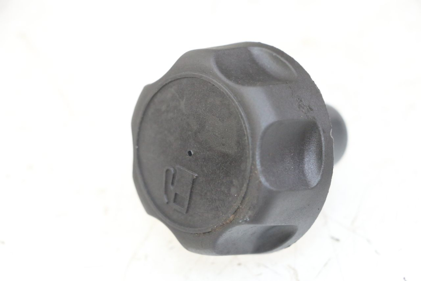 photo de FUEL TANK CAP MBK BOOSTER SPIRIT 50 (2004 - 2017)