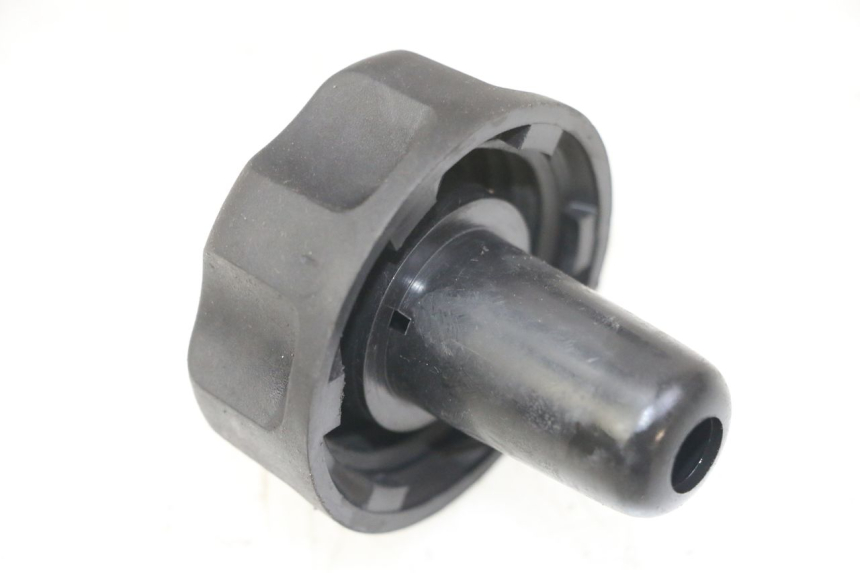 photo de FUEL TANK CAP MBK BOOSTER SPIRIT NAKED 50 (2004 - 2017)